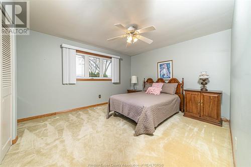 11610 Intersection Road, Tecumseh, ON - Indoor Photo Showing Bedroom