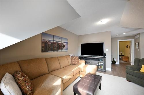 744 Nelson Street|Unit #24, Port Dover, ON - Indoor Photo Showing Living Room