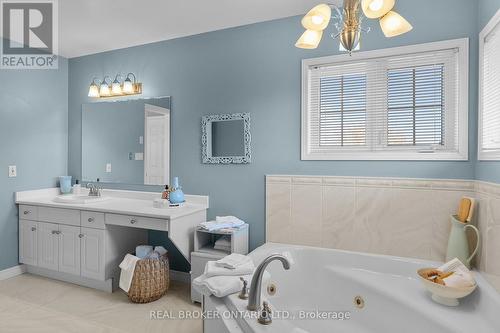 8670 Crayton Court S, North Perth, ON - Indoor Photo Showing Bathroom