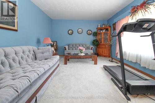 422 Gifford Dr, Smith-Ennismore-Lakefield, ON - Indoor Photo Showing Gym Room