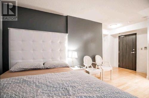 808 - 210 Victoria Street, Toronto, ON - Indoor Photo Showing Bedroom