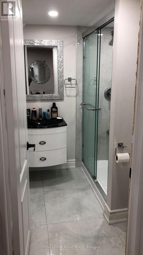 417 Stillmeadow Circ, Waterloo, ON - Indoor Photo Showing Bathroom
