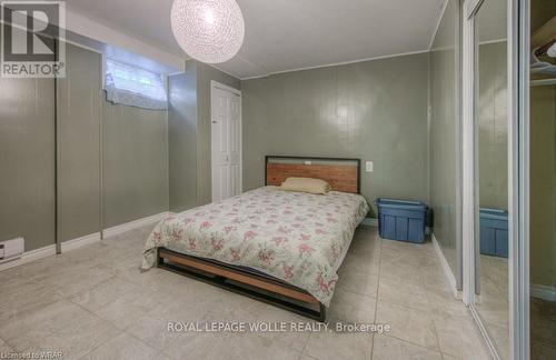 230 Highland Rd W, Kitchener, ON - Indoor Photo Showing Bedroom