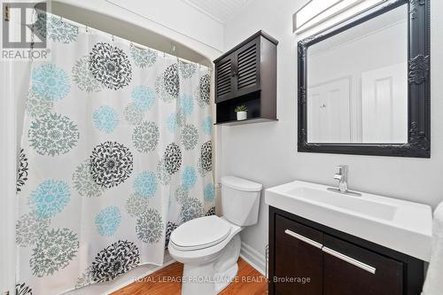 #206 -10 Patterson St, Belleville, ON - Indoor Photo Showing Bathroom