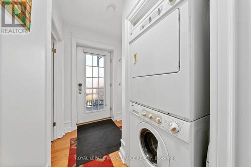 #206 -10 Patterson St, Belleville, ON - Indoor Photo Showing Laundry Room