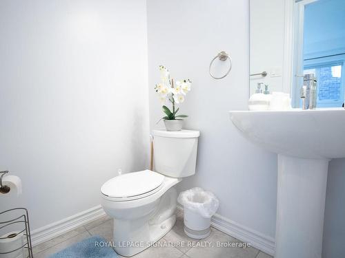 111 Seeley Ave, Southgate, ON - Indoor Photo Showing Bathroom