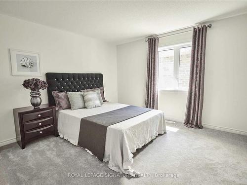 111 Seeley Ave, Southgate, ON - Indoor Photo Showing Bedroom