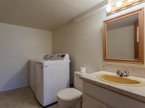 30-5951 Lakes Rd, Duncan, BC - Indoor Photo Showing Bathroom