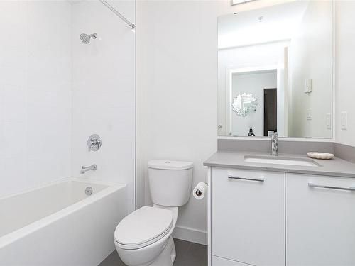 509-960 Reunion Ave, Langford, BC - Indoor Photo Showing Bathroom