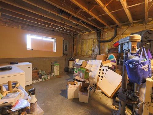 1803 Twin Peaks Rd, Port Mcneill, BC - Indoor Photo Showing Basement