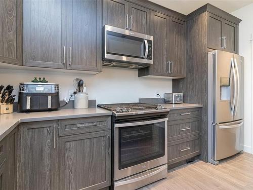 3471 Sparrowhawk Ave, Colwood, BC - Indoor Photo Showing Kitchen