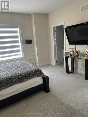 99 Hallaran Road, Oakville, ON - Indoor Photo Showing Bedroom