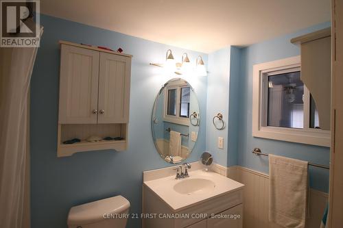 72254 Cliffside Drive, Bluewater, ON - Indoor Photo Showing Bathroom