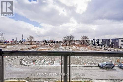 142 Sandwell St S, Vaughan, ON - Outdoor With View