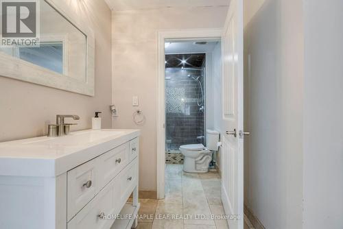 82 Matson Drive, Caledon, ON - Indoor Photo Showing Bathroom