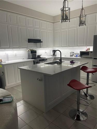 99 Hallaran Road, Oakville, ON - Indoor Photo Showing Kitchen With Upgraded Kitchen
