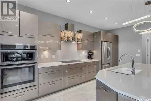 559 Atton Lane, Saskatoon, SK - Indoor Photo Showing Kitchen With Upgraded Kitchen