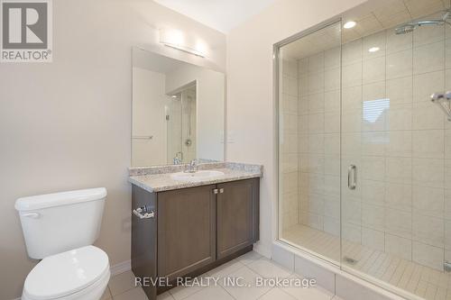 8633 Sourgum Ave, Niagara Falls, ON - Indoor Photo Showing Bathroom