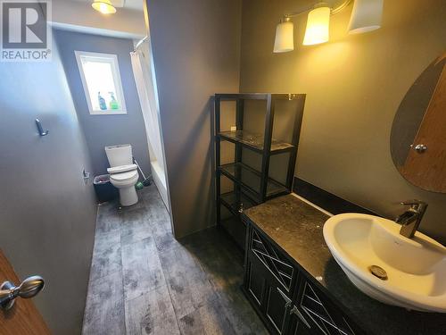 1340 Pentland Crescent, Quesnel, BC - Indoor Photo Showing Bathroom