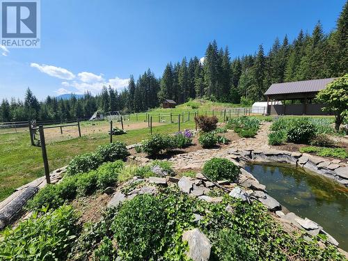 2630 Hendrickson Road, Sorrento, BC - Outdoor With Body Of Water