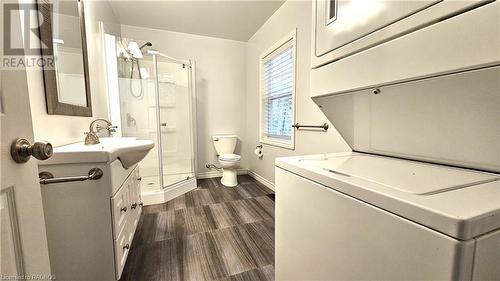 83 Lakewood Country Lane, Northern Bruce Peninsula, ON - Indoor Photo Showing Bathroom