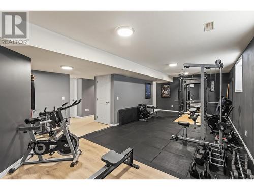 321 Providence Avenue, Kelowna, BC - Indoor Photo Showing Gym Room