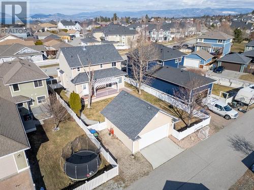 321 Providence Avenue, Kelowna, BC - Outdoor With View