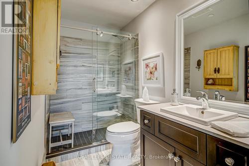 #404 -181 James St N, Hamilton, ON - Indoor Photo Showing Bathroom