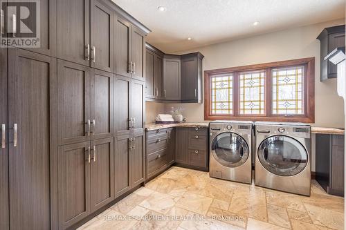 1584 Centre Road, Hamilton, ON - Indoor Photo Showing Laundry Room