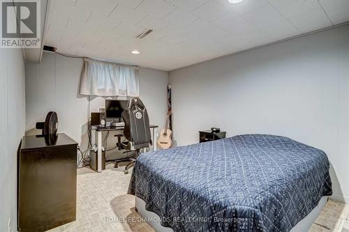 6 Carousel Avenue, Hamilton, ON - Indoor Photo Showing Bedroom