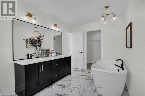 1890 Fountain Grass Drive, London, ON - Indoor Photo Showing Bathroom