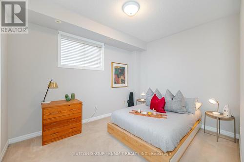 36 Compass Way, Mississauga, ON - Indoor Photo Showing Bedroom