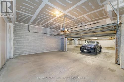 36 Compass Way, Mississauga, ON - Indoor Photo Showing Garage