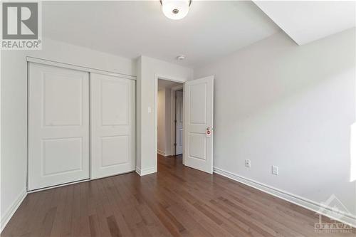 24 Carabiner Private, Ottawa, ON - Indoor Photo Showing Other Room