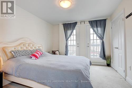 95B Finch Ave W, Toronto, ON - Indoor Photo Showing Bedroom