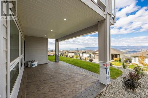 2193 Kentucky Crescent, Kelowna, BC - Outdoor With Deck Patio Veranda With Exterior