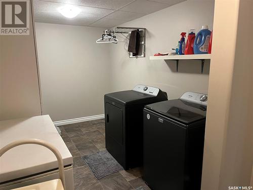 69 Laskin Crescent, Humboldt, SK - Indoor Photo Showing Laundry Room