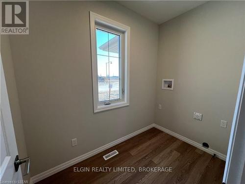 244 Renaissance Dr, St. Thomas, ON - Indoor Photo Showing Other Room
