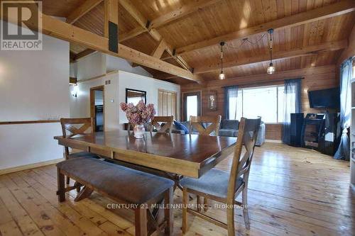 114 Holmcrest Lane, Meaford, ON - Indoor Photo Showing Dining Room