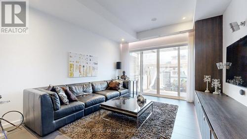 253 Roxton Rd, Toronto, ON - Indoor Photo Showing Living Room