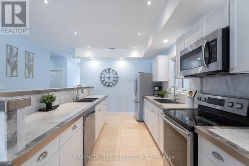 44 Bass Lake Road, Galway-Cavendish And Harvey, ON - Indoor Photo Showing Kitchen With Double Sink