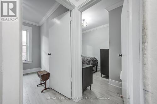 218 Catharine St N, Hamilton, ON - Indoor Photo Showing Other Room