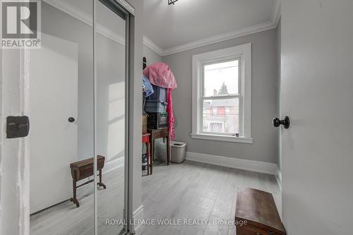 218 Catharine St N, Hamilton, ON - Indoor Photo Showing Other Room
