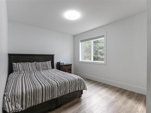 929 Monga Rd, Nanaimo, BC - Indoor Photo Showing Bedroom