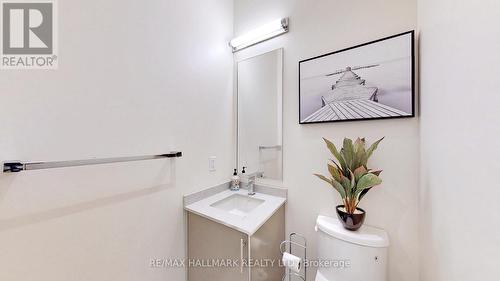3735 Riva Avenue, Innisfil, ON - Indoor Photo Showing Bathroom