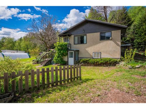 228 1St Ave, Trail, BC - Outdoor