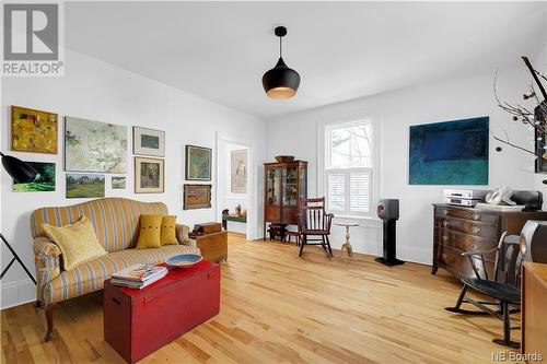 45 Ernest Street, Saint Andrews, NB - Indoor Photo Showing Living Room