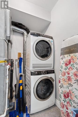 1-14 Mortimer Street, Prince Edward County, ON - Indoor Photo Showing Laundry Room