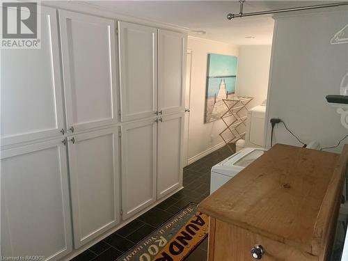 228 Spence Street, Southampton, ON - Indoor Photo Showing Bedroom