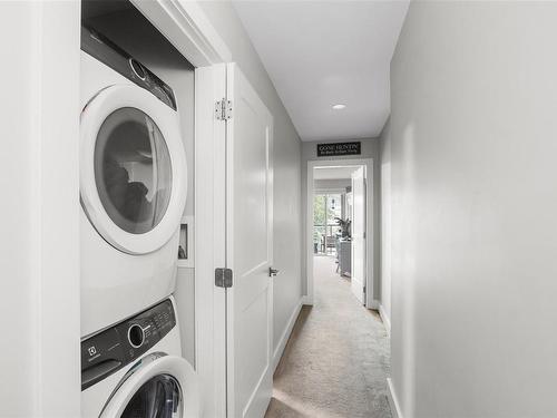 936 Warbler Close, Langford, BC - Indoor Photo Showing Laundry Room
